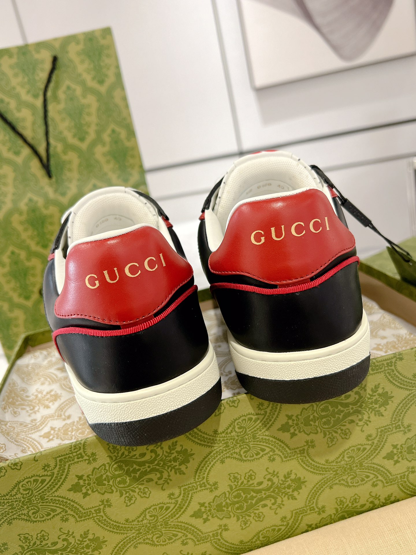 20251021/Gucci_251021-1